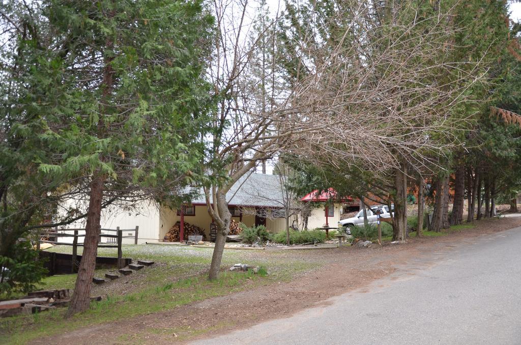 Yosemite Bass Lake House Bass Lake Annex Екстериор снимка